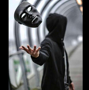 Meet your Posher, Denis